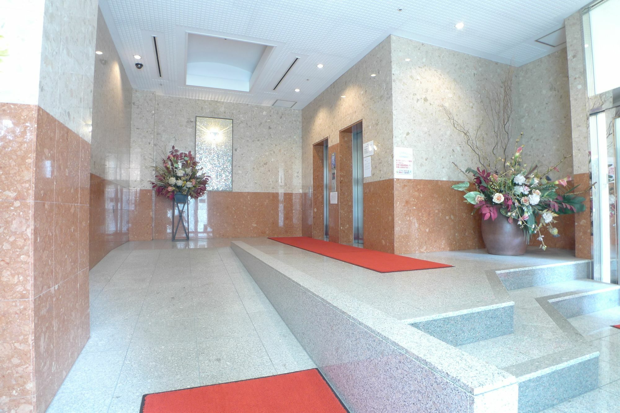 Hotel Times Inn 24 Йокогама Экстерьер фото